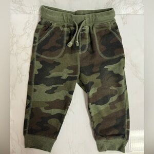 Tucker + Tate Camo Joggers